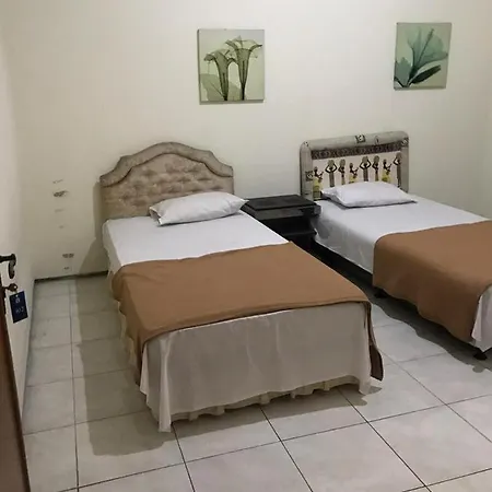 Villa & Guest House Batu Indah-2