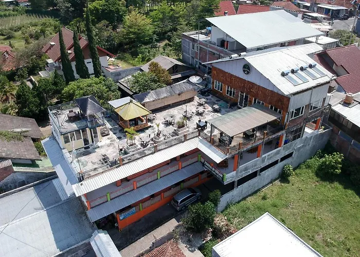 Batuque Town Villa